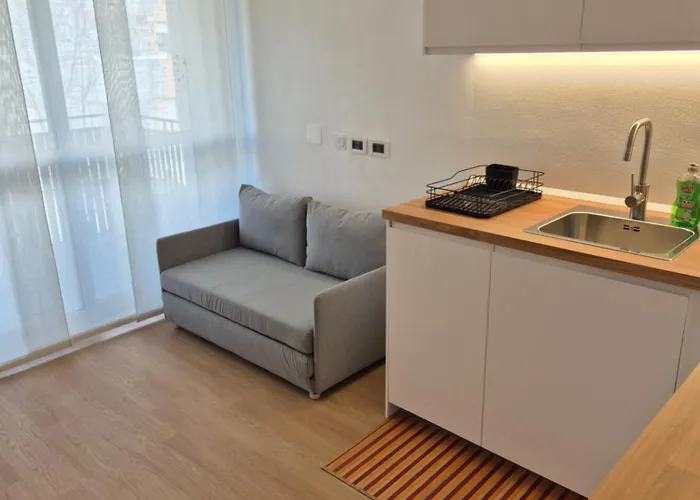 Mini Con Garage A 5 Min Da Fiera E Autostrada Apartmán *